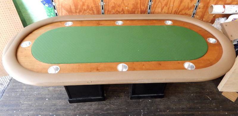 lot 2 image: New Large Custom Built Eight Player Poker Gaming Table