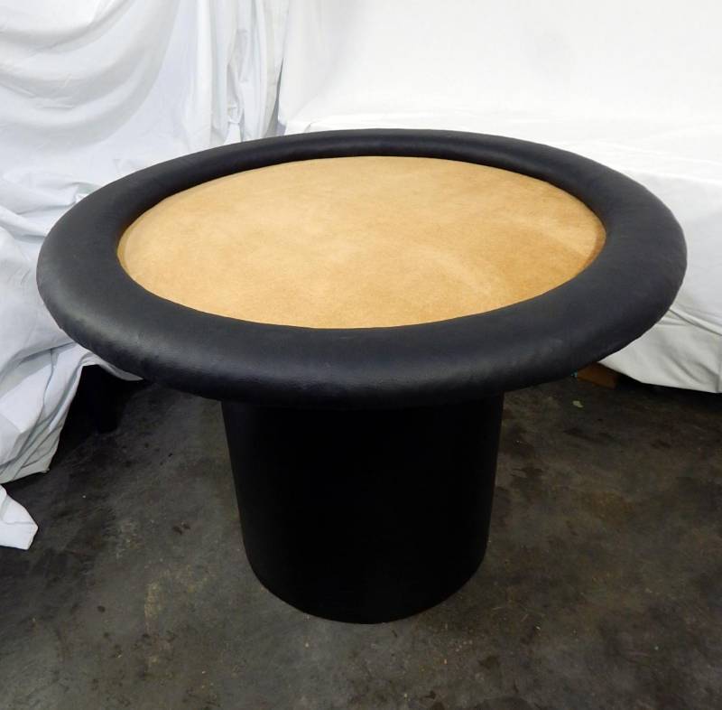 lot 11 image: New Six Player Round Top Poker Gaming Table