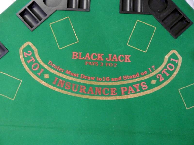 lot 162 image: Tournament Used Eight Player Black Jack Table Topper