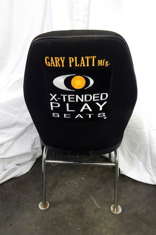 lot 17 image: New Gary Platt Manufacturing X-Tended Play Seat Casino Gaming Chair