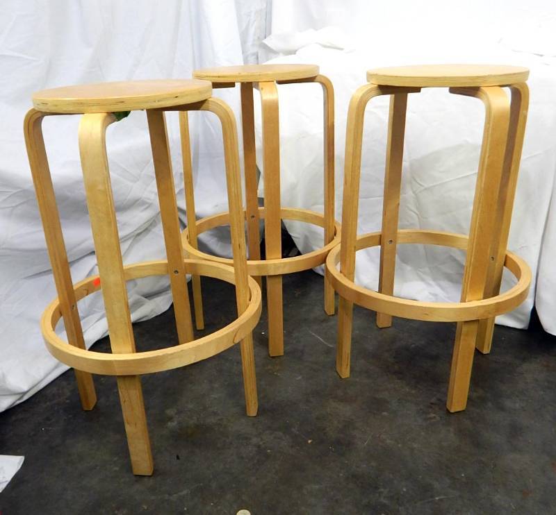lot 28 image: Lot of 3 New Wood Stools