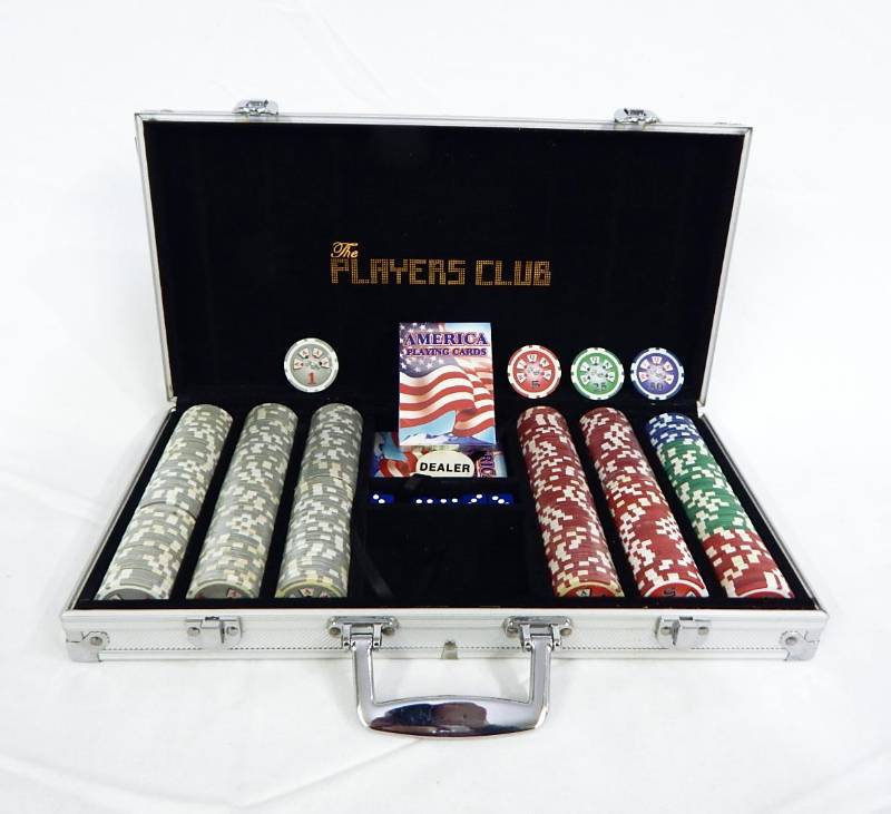 lot 35 image: 300 Chip Aluminum Players Club Poker Chip Case with Playing Cards, Dice and Multi-Denomination Chips