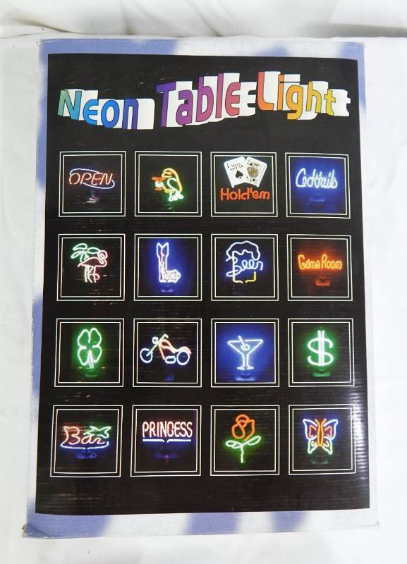 lot 43 image: New Neon Woman Silhouette Table Light
