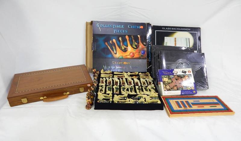 lot 44 image: Lot of Games and Game Accessories - Custom Chess Pieces, Backgammon, Cribbage and More