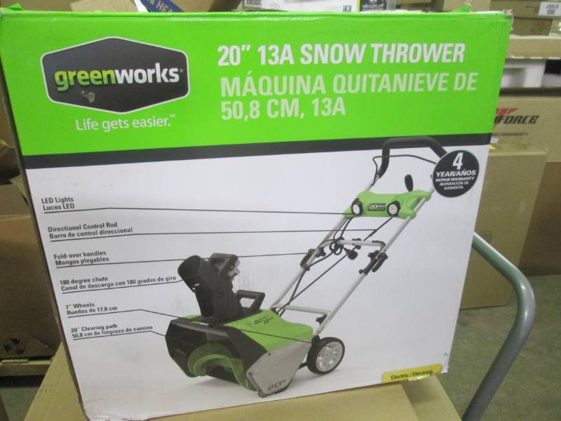 lot 5 image: Greenworks 20-Inch 13 Amp Corded Sn...