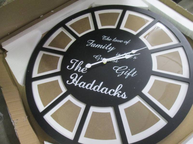 lot 8 image: Personalized Photo Frame Clock open...
