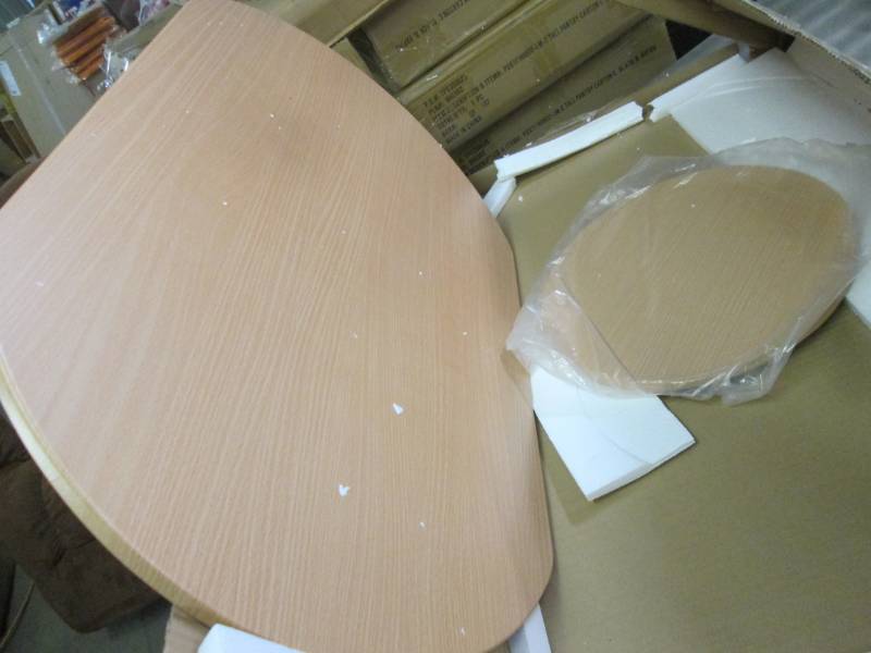 lot 16 image: Table Top and shelf...