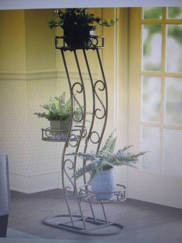 lot 40 image: Belligia Plant Stand open box Retai...
