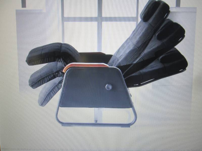 lot 51 image: Zero Gravity Chair open box Retail ...