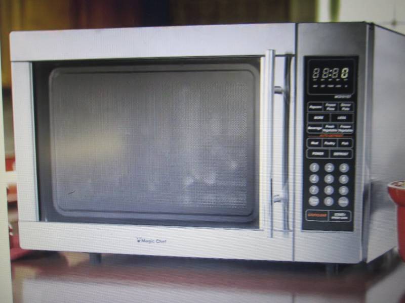 lot 85 image: 1.3 Cu. Ft. Stainless Steel Microwa...
