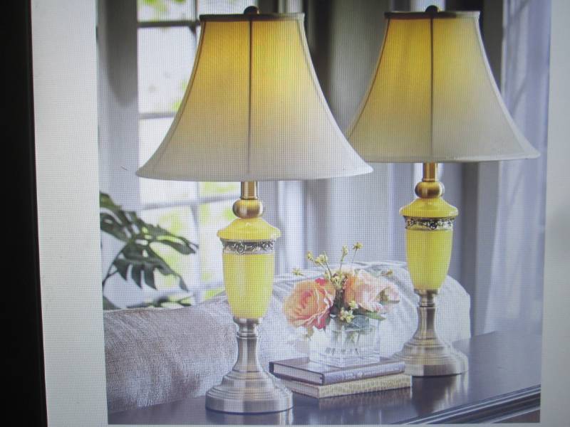 lot 107 image: Set of 2 Goldenrod Touch Lamps open...