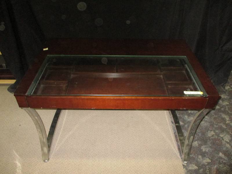 Very cute desk with glass top