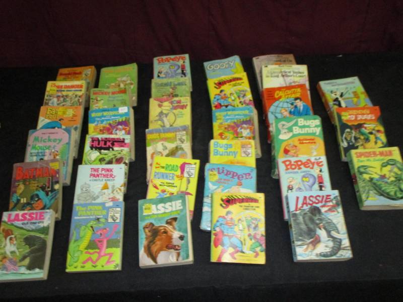 33 small kids comic books