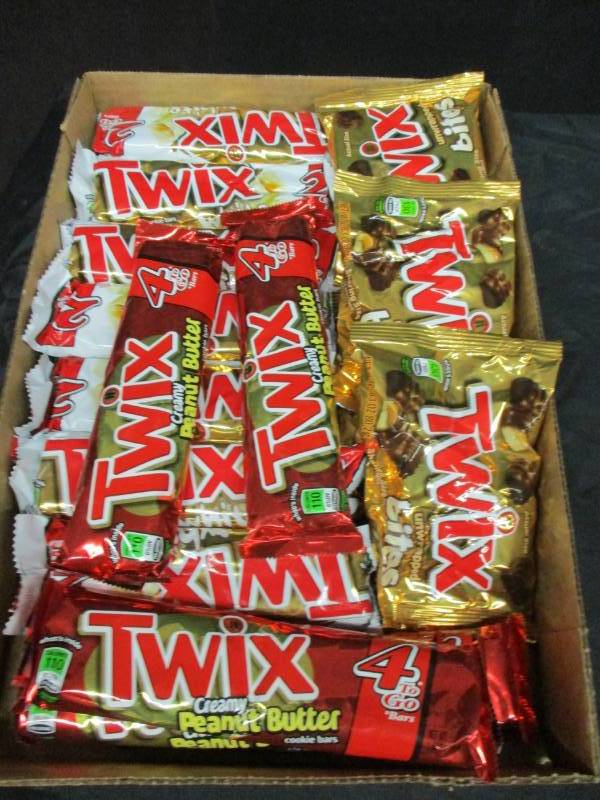 24 twin treats lots of king size