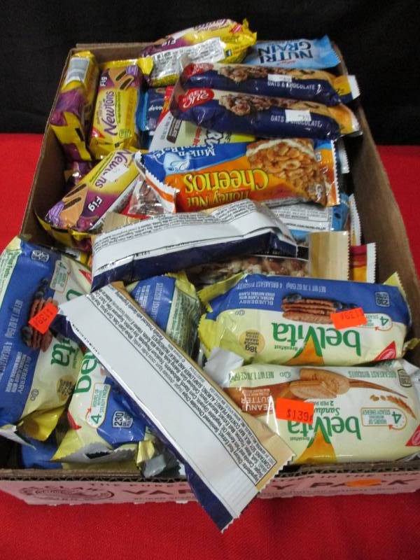 tons of breakfast bars