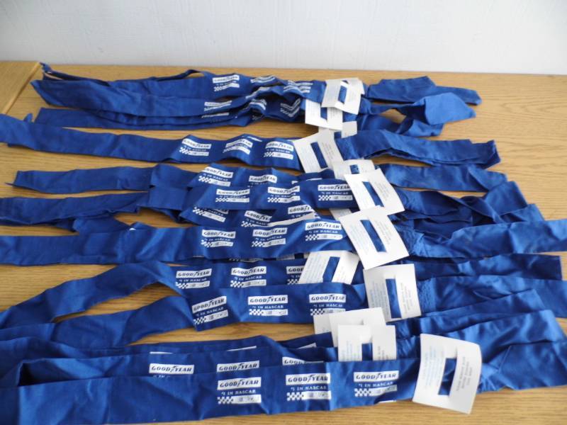 Lot of 20 Cool Wraps