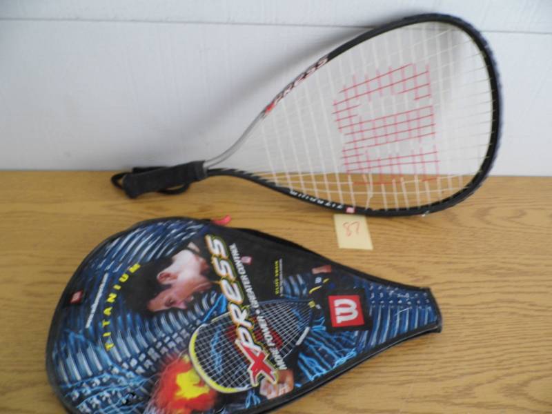 Wilson Express Ttitanium Racket