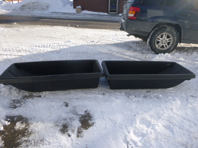lot 8 image: 2 NEW PolyDome Utility Cart