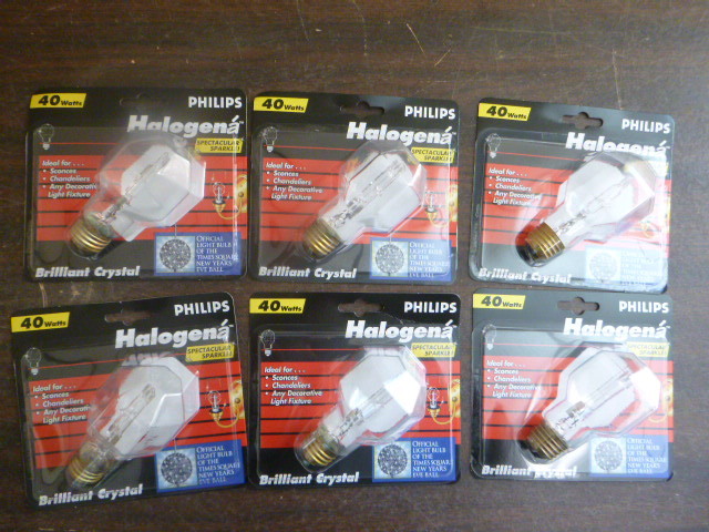 lot 15 image: 6 NEW Philips Halogen Light Bulbs