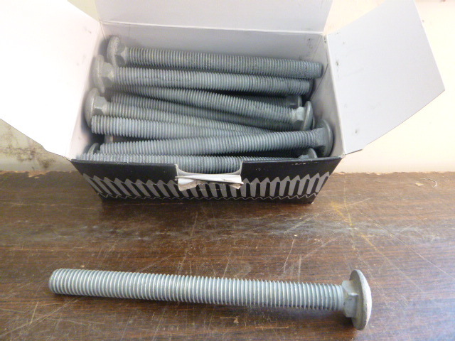 lot 24 image: NEW Box of Paulin Carriage Bolts