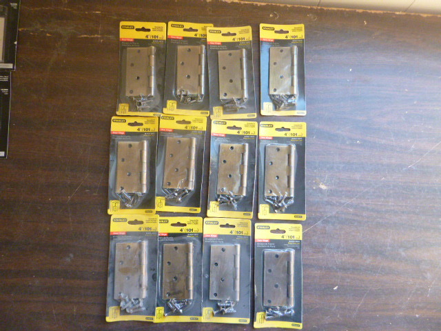 lot 25 image: 12 NEW Stanley Antique Brass Fishing Door Hinges
