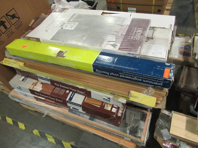 lot 3 image: WHOLESALE MIXED PALLET OF RETURNS - FLOORING
