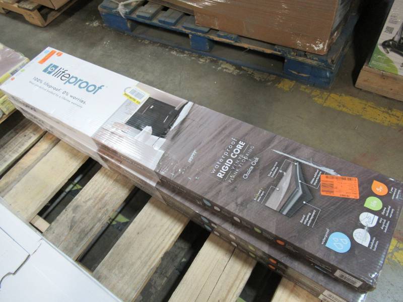 lot 38 image: LifeProof Choice Oak 8.7 in. x 47.6 in. Luxury Vinyl Plank Flooring (20.06 sq. ft.  case) - 3 Cases