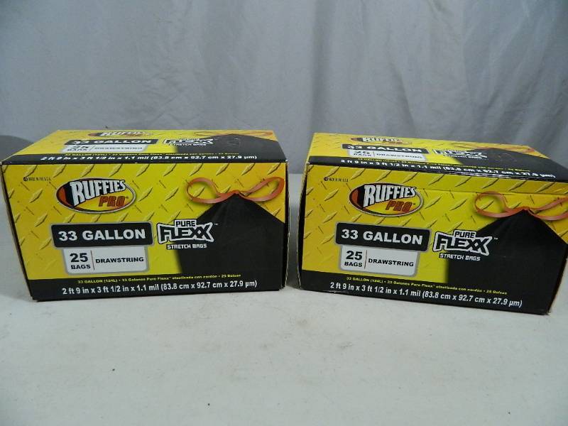 lot 20 image: 2 New Boxes of 33 Gallon Bags