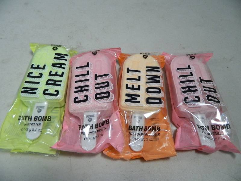 lot 42 image: 4 New Victorias Secret Bath Bombs
