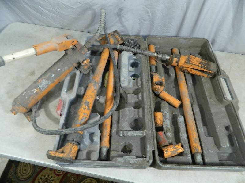 lot 116 image: Porta Power Hydraulic Tool