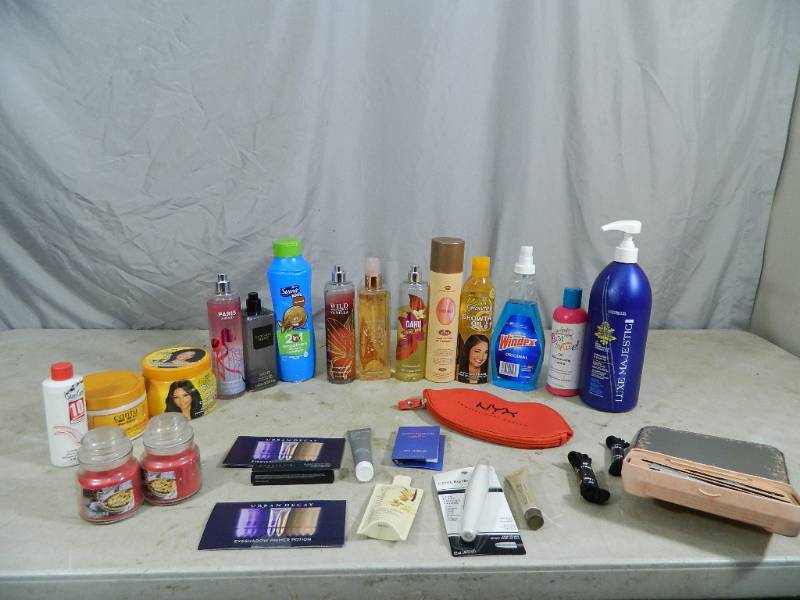 lot 149 image: Health, Beauty, and Cleaning Products