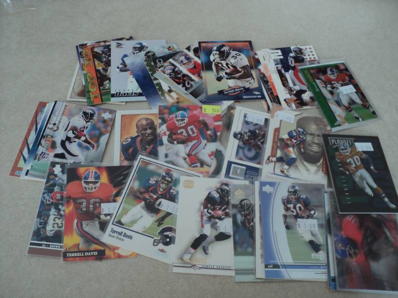 40 Terrell Davis Cards...