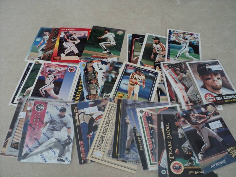 40 Jeff Bagwell Cards...