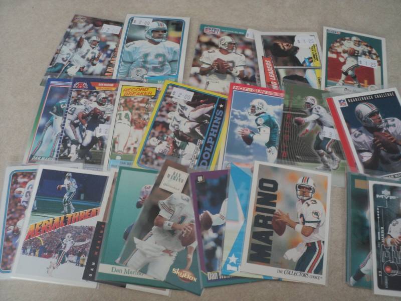 25 Dan Marino Cards...