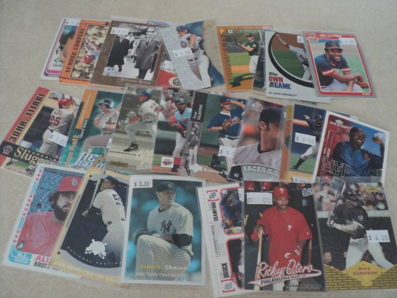 25 Baseball Star Cards...