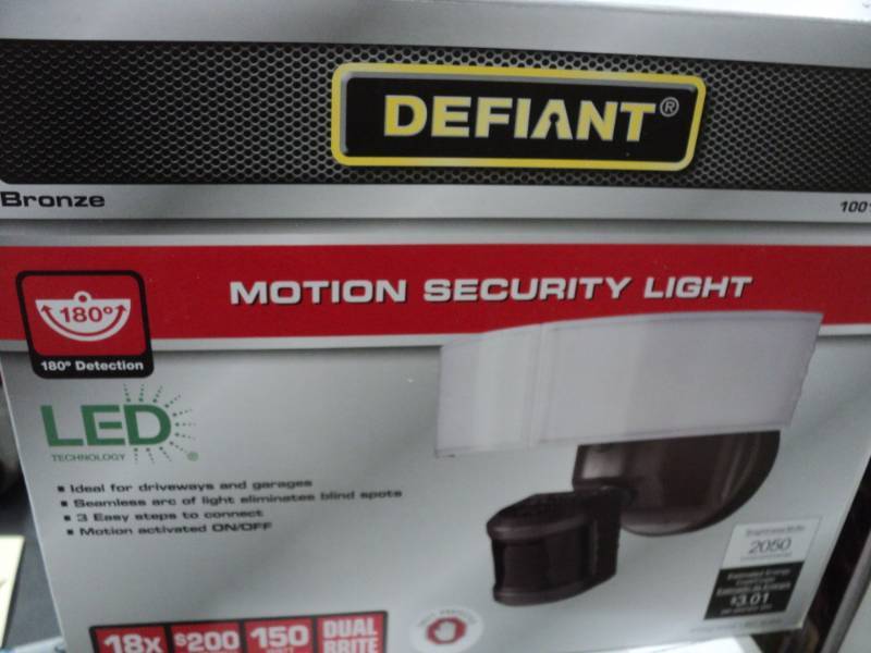 Defiant Motion Security Light...