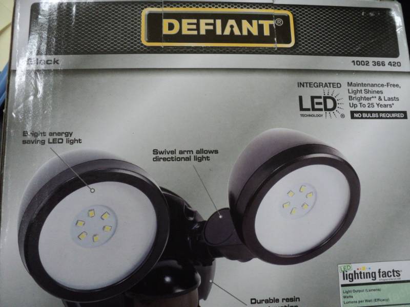 Defiant Motion Security Light...