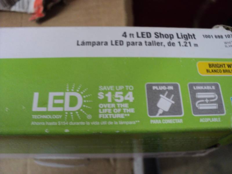 Commercial Electric 4 ft LED Shop l...