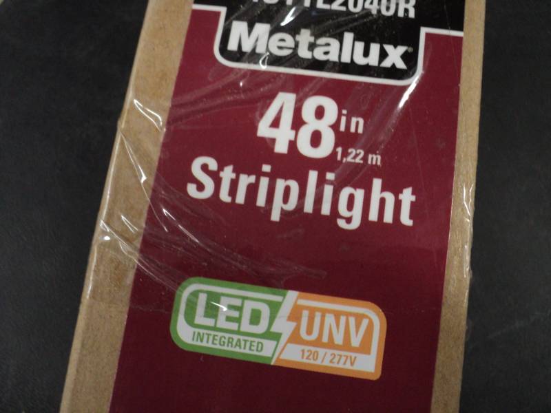 Metalux 48 Strip light...