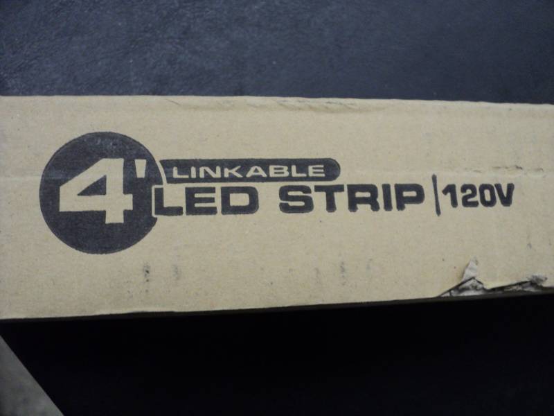 Lithonia Lighting 4 ft Linkable LED...