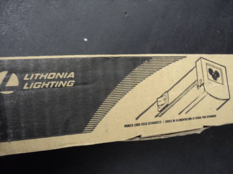 Lithonia Lighting 4 ft Linkable LED...