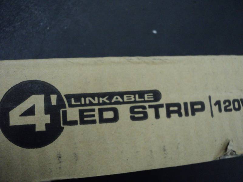 Lithonia Lighting 4 ft Linkable LED...