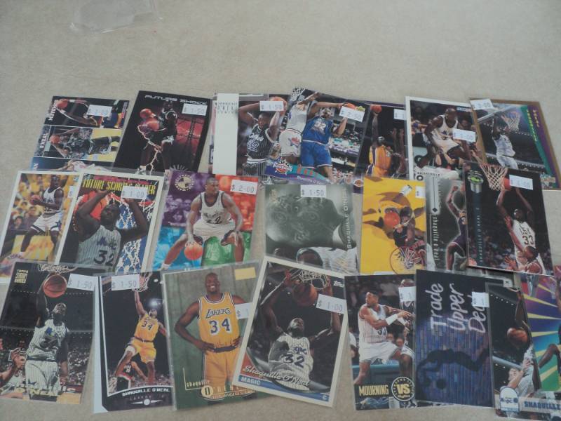 25 Shaquille ONeal Cards...