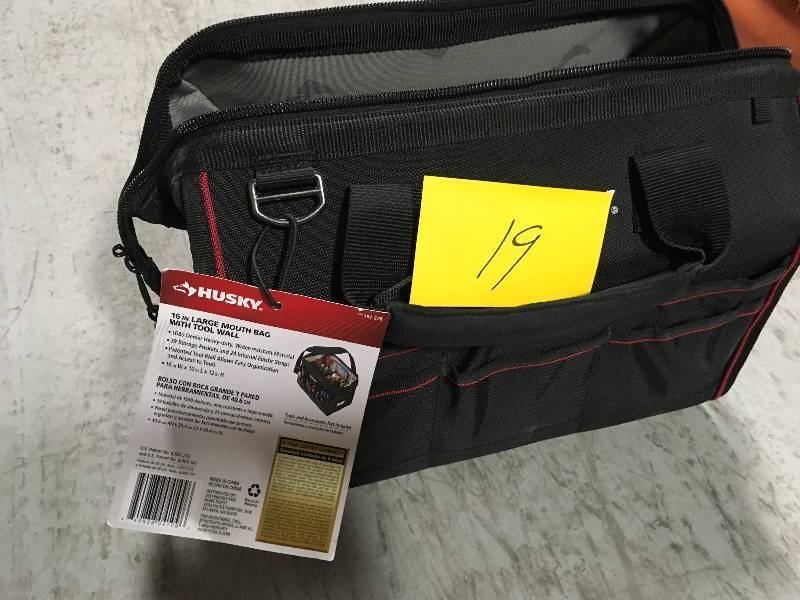 lot 19 image: Husky 16 in Lrg Mouth Tool Bag With Tool Wall in like new condition