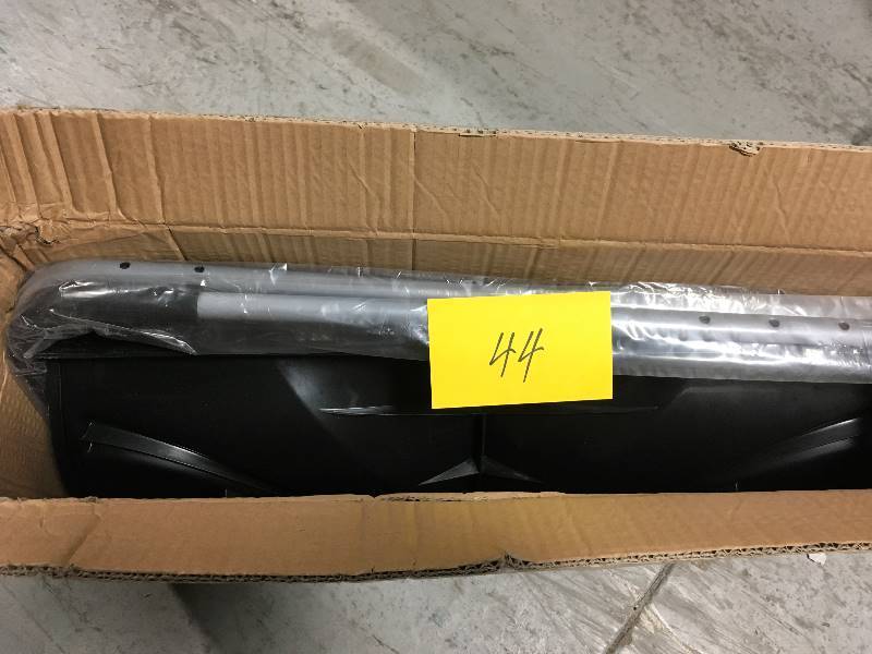 lot 44 image: CASL Brands Heavy-Duty Rolling Snow Pusher RIC-167 26 IN BLK in like new condition