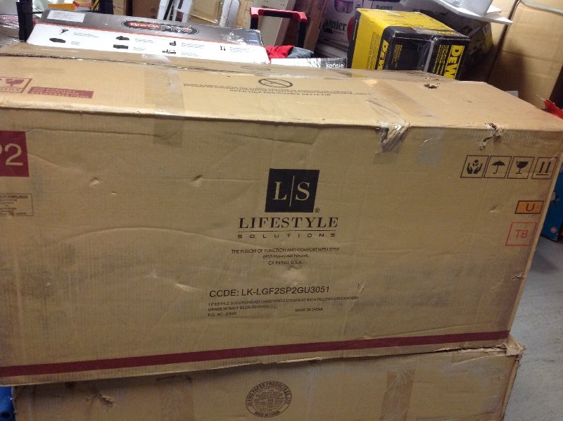 lot 101 image: Lifestyle Solutions Lillith Mid Century Modern Chair in Navy Blue in good conditions