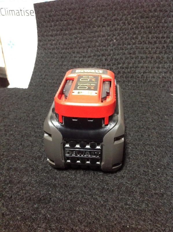 lot 112 image: DEWALT FLEXVOLT 20-Volt60-Volt MAX Lithium-Ion Battery in working conditions