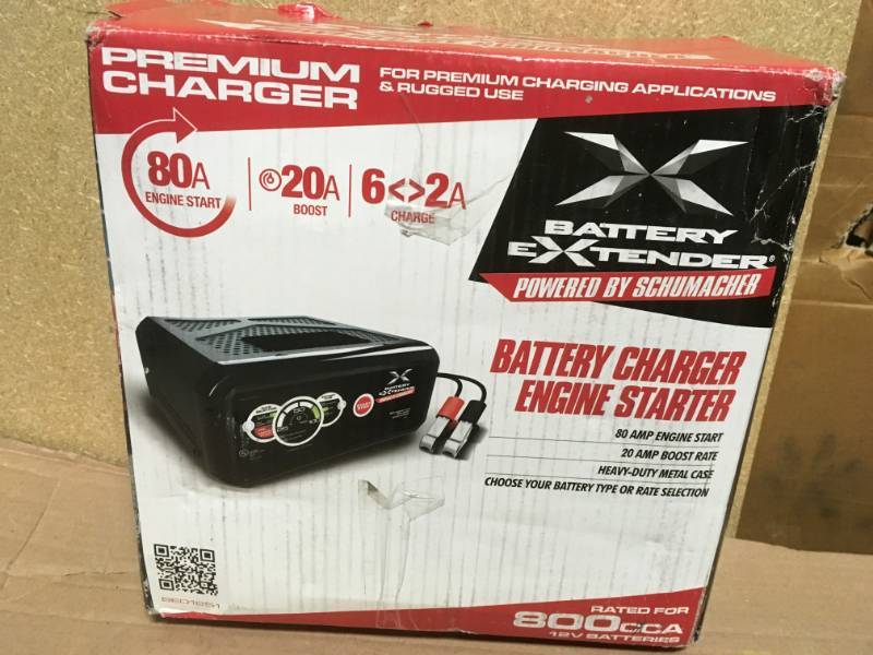 lot 37 image: Schumacher Battery Extender 12-Volt, 80 Amp Engine Start, 20 Amp ChargerMaintainer in like new condition