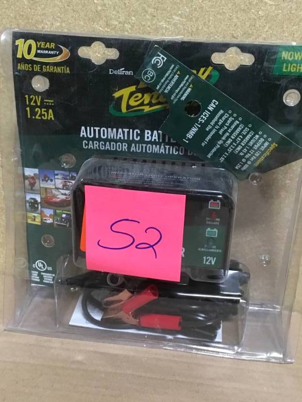 lot 52 image: Battery Tender 12-Volt 1.25 Amp Battery Charger in like new condition