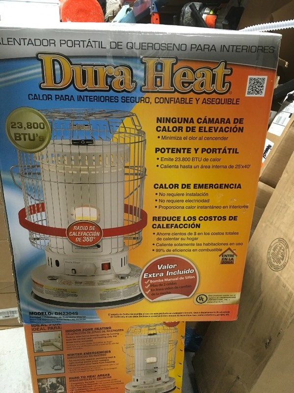 lot 111 image: DuraHeat 23,800 BTU Indoor Kerosene Portable Heater in good working conditions